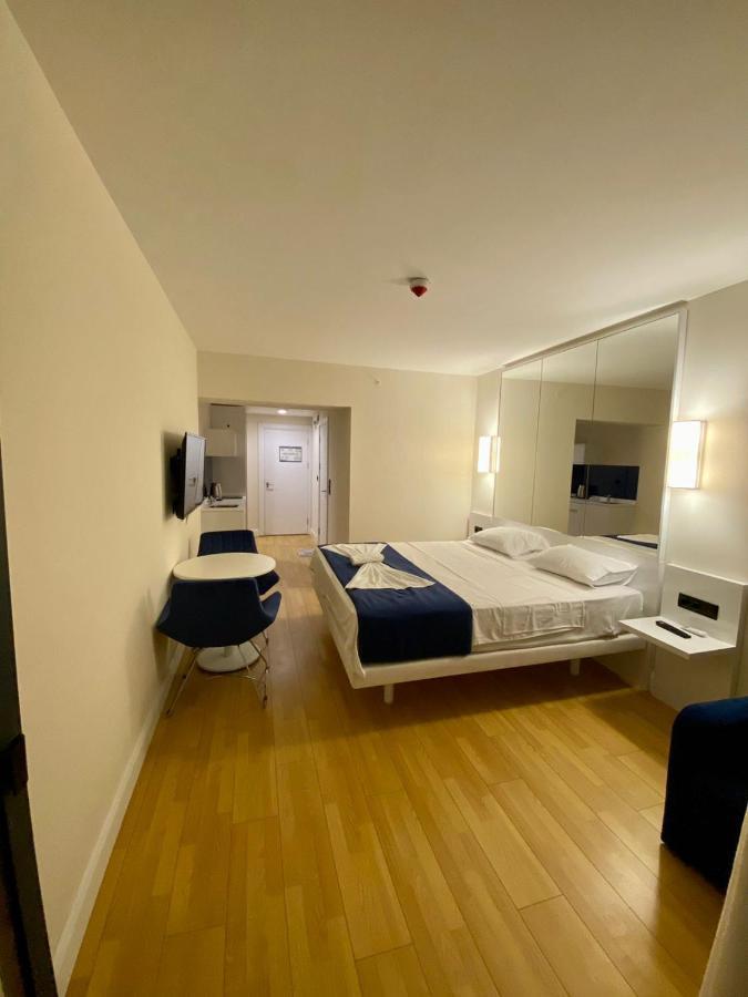 Aparthotel For Batumi Orbi City Номер фото