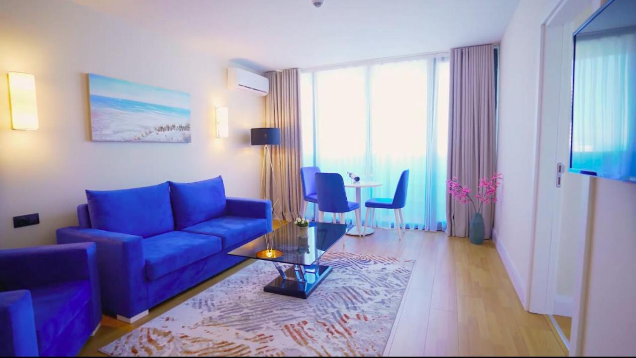 Aparthotel For Batumi Orbi City Екстер'єр фото