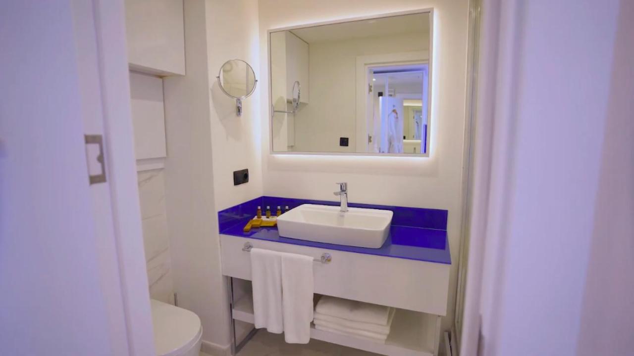 Aparthotel For Batumi Orbi City Екстер'єр фото